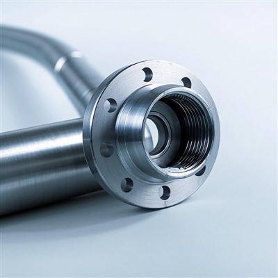 Vītņots caurules atloks